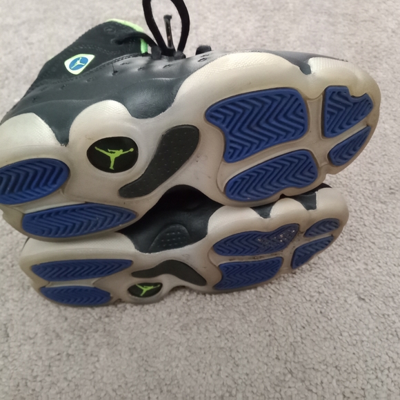 KID'S JORDAN JUMPMAN TEAM 11 PREM Size 12C - Picture 5 of 6